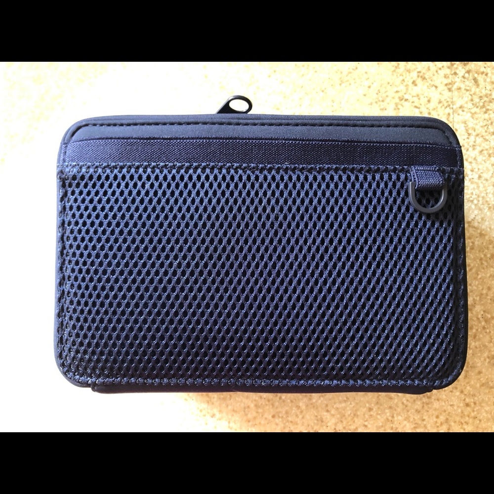 Dagne Dover Arlo tech organizer - large